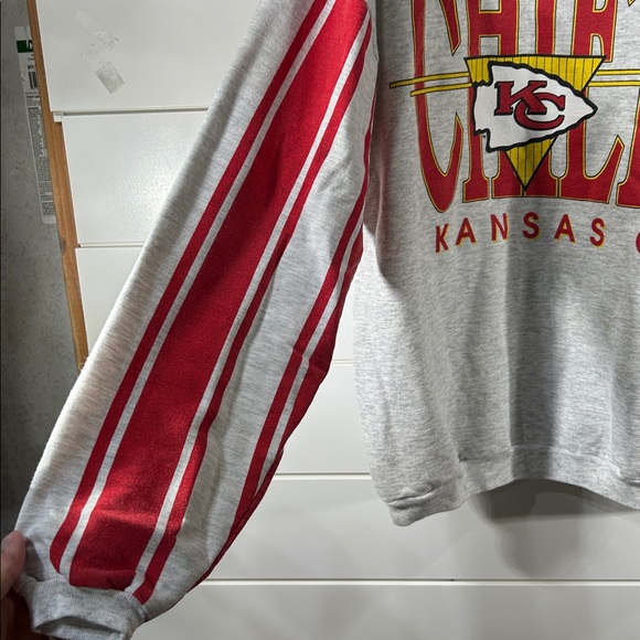 Vintage 90s Kansas City Chiefs Cliff Engle Striped Hoodie - Picture 4 of 7